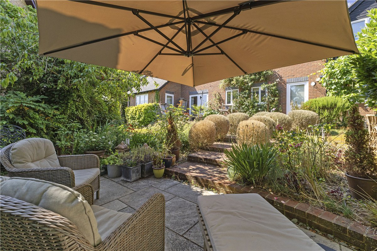 5 bedroom House, Edwards Meadow, Marlborough, SN8 - Available, Image 19
