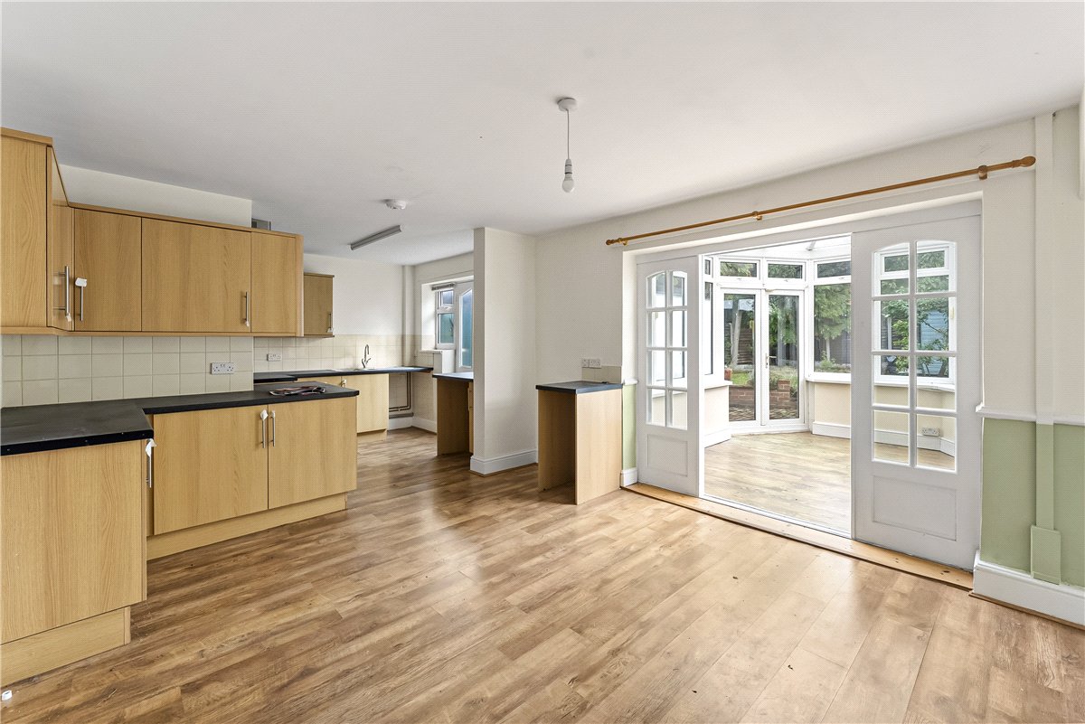 4 bedroom House, Woodville Terrace, Selby, YO8 - Available, Image 2