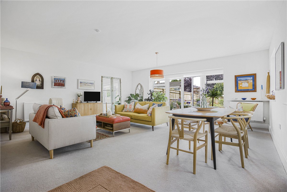 4 bedroom House, Olivers Close, Long Hanborough, OX29 - Sold, Image 17