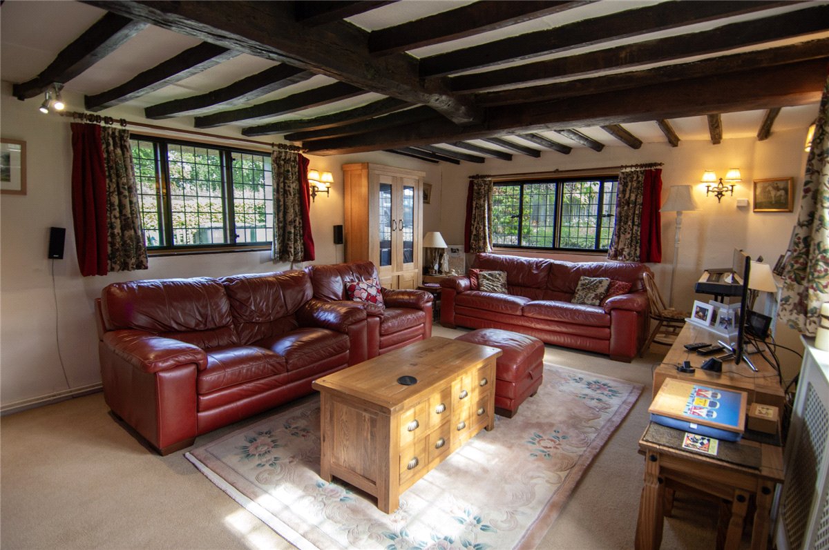 4 bedroom Cottage, Newbury Road, Wickham, RG20 - Available, Image 3