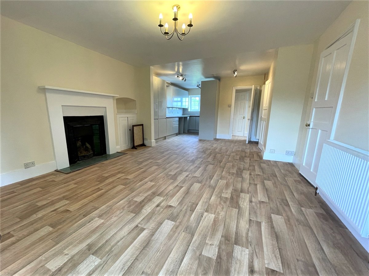 4 bedroom House, PMarlston, Hermitage, RG18 - , Image 2