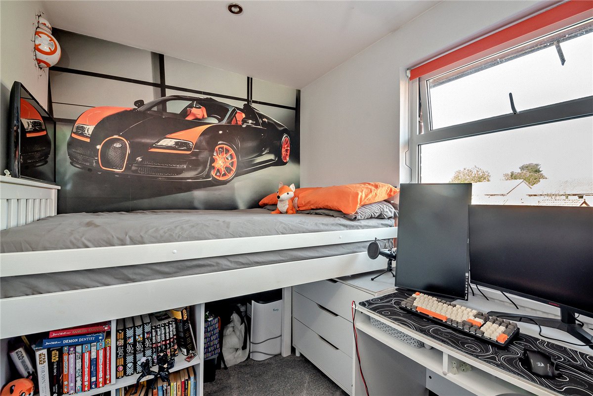 2 bedroom House, Blackdown Way, Thatcham, RG19 - Sold, Image 9