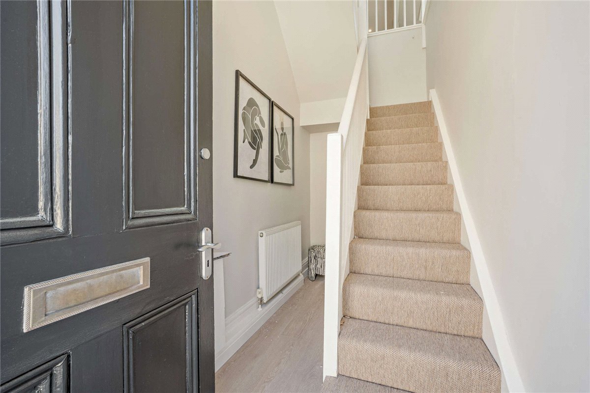 3 bedroom Flat, The Oval, Harrogate, HG2 - Available, Image 16