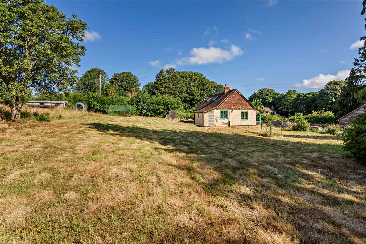 2 bedroom House, Main Street, Chaddleworth, RG20 - Sold, Image 13