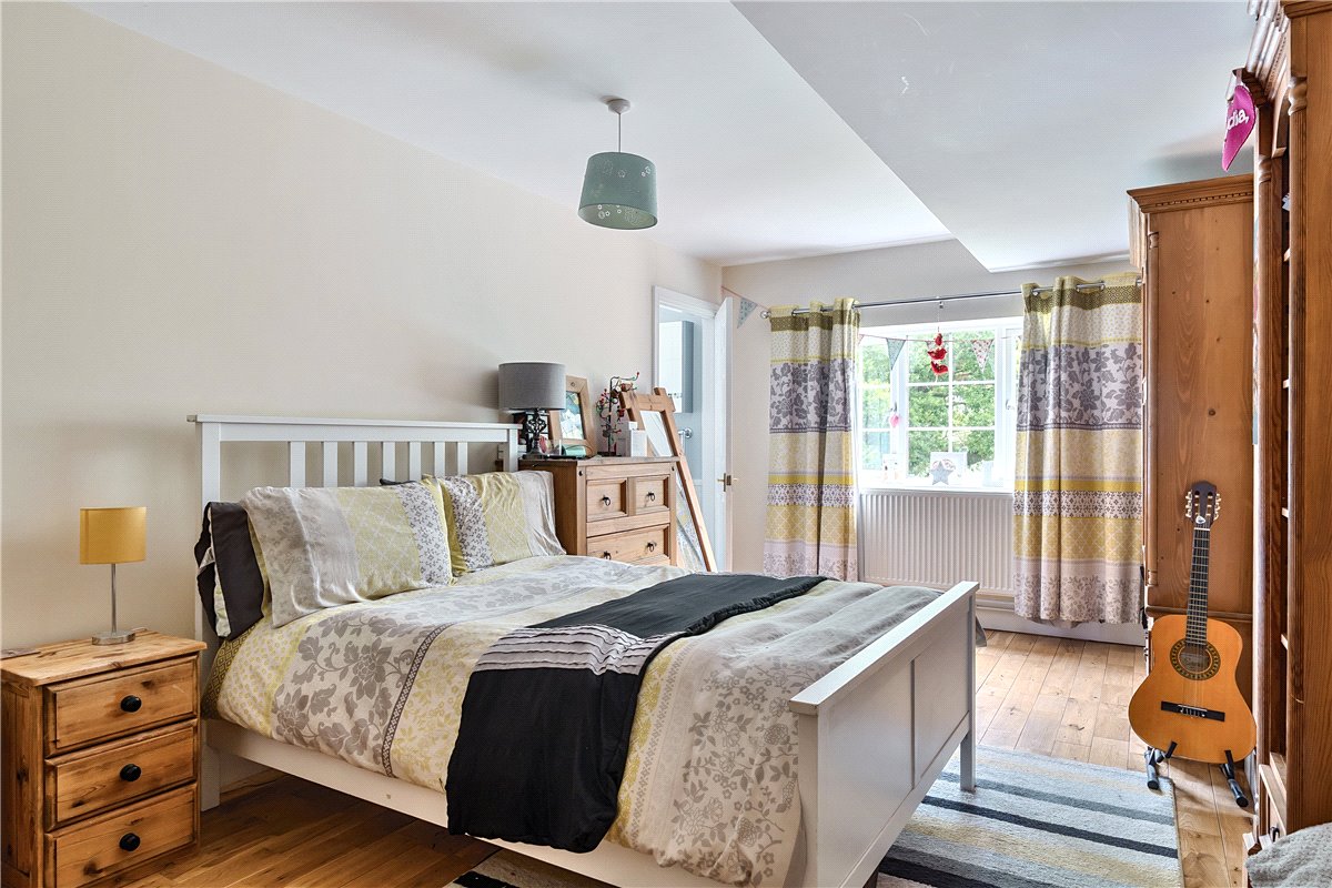 5 bedroom House, Clench Common, Marlborough, SN8 - Available, Image 16