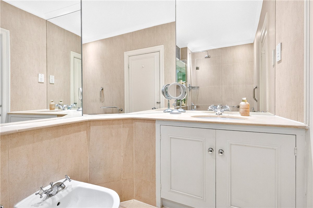 4 bedroom Flat, Knightsbridge, London, SW1X - Available, Image 20
