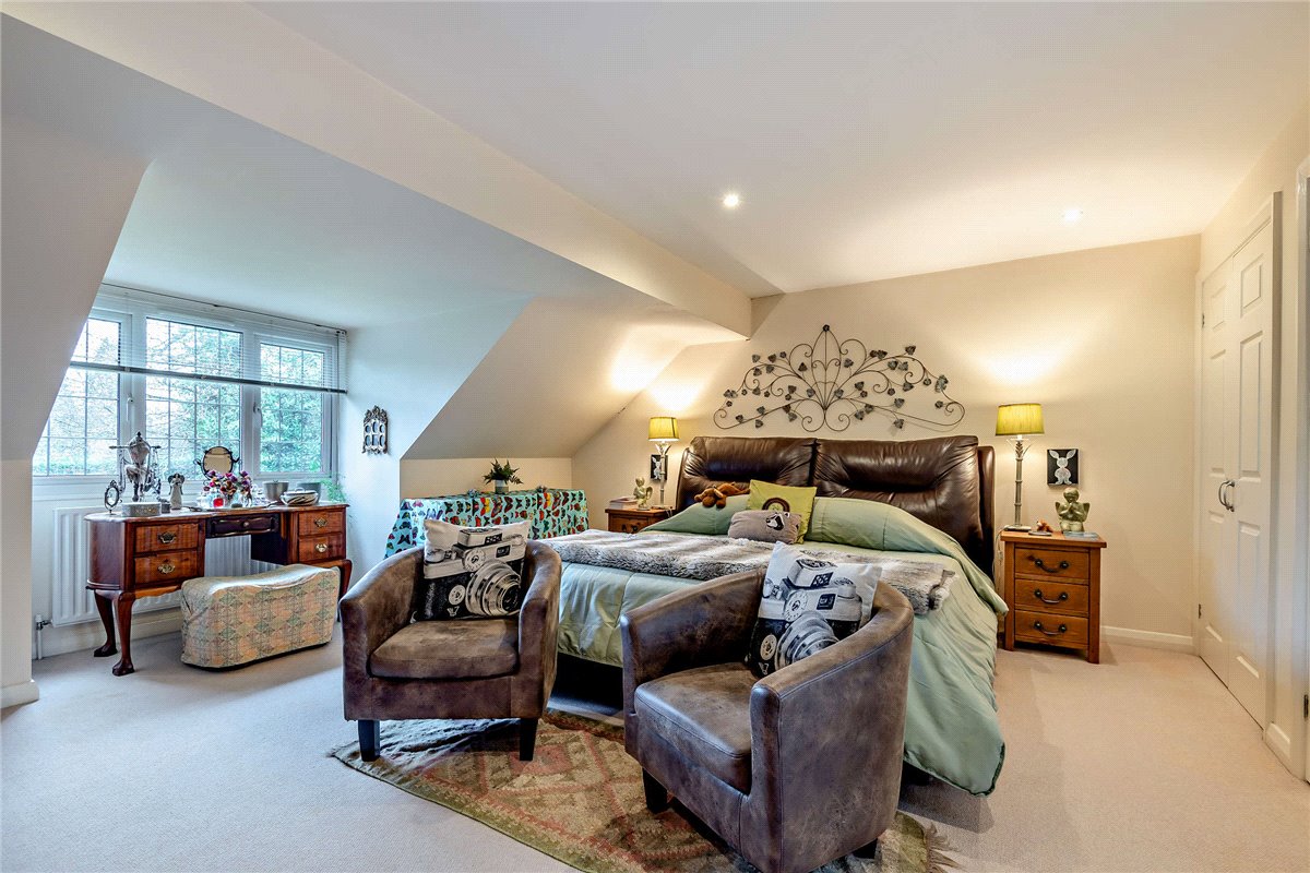 4 bedroom House, Garden Close Lane, Newbury, RG14 - Sold STC, Image 6
