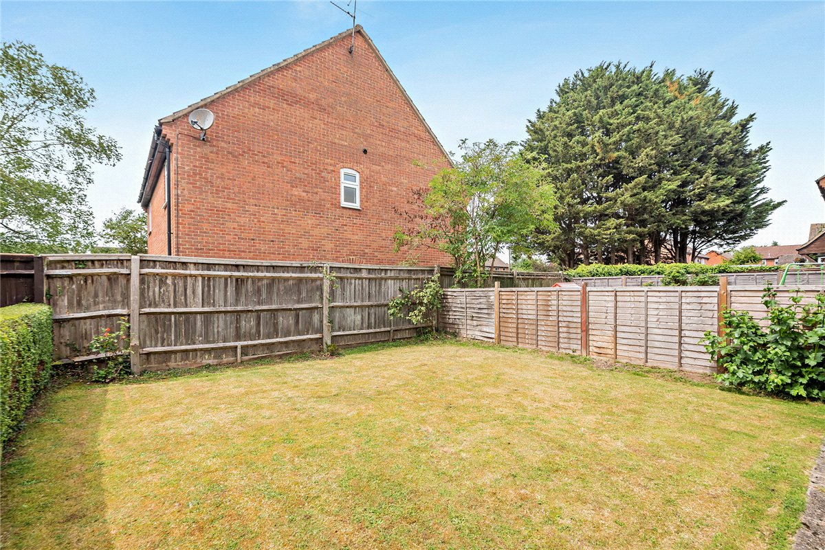 2 bedroom House, Poffley Place, Thatcham, RG19 - Sold STC, Image 10