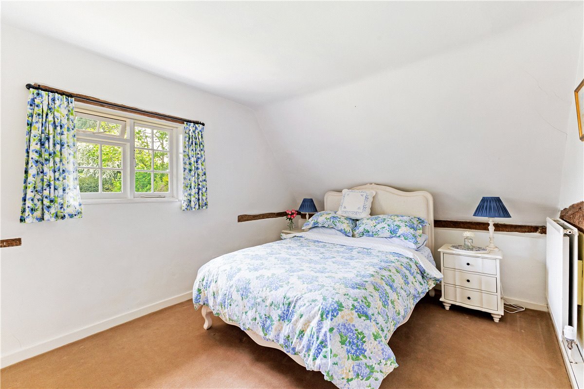 4 bedroom House, East Grafton, Marlborough, SN8 - Sold, Image 16