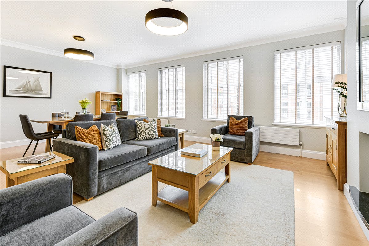 3 bedroom Flat, Stafford Court, Kensington High Street, W8 - Available, Image 7