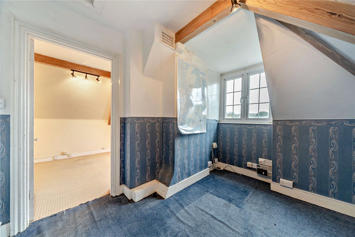 8 bedroom House, Yattendon Road, Hermitage, RG18 - Available, Image 16