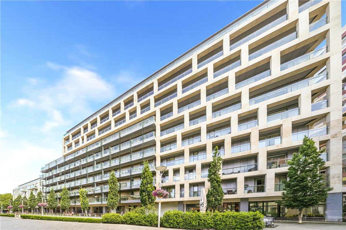 3 bedroom Flat, Gatiff Road, Pimlico, SW1W - Available, Image 13