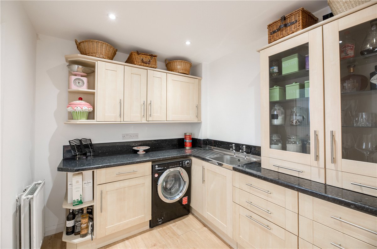 5 bedroom House, Barn End, Marshfield, SN14 - Sold, Image 10