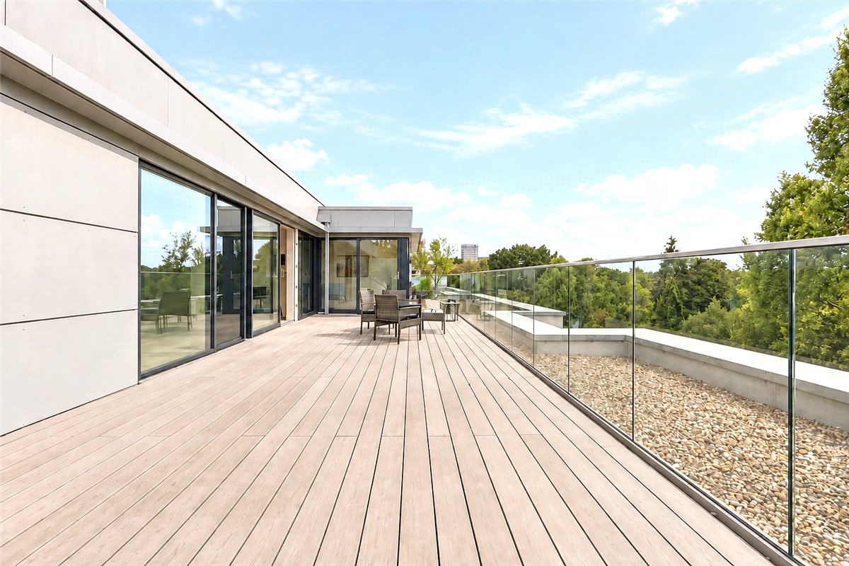 3 bedroom Flat, Broomhouse Lane, London, SW6 - Available, Image 4