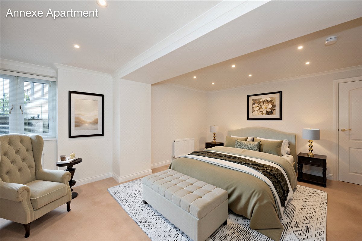 4 bedroom House, Windsor Court, West Park, HG1 - Available, Image 16