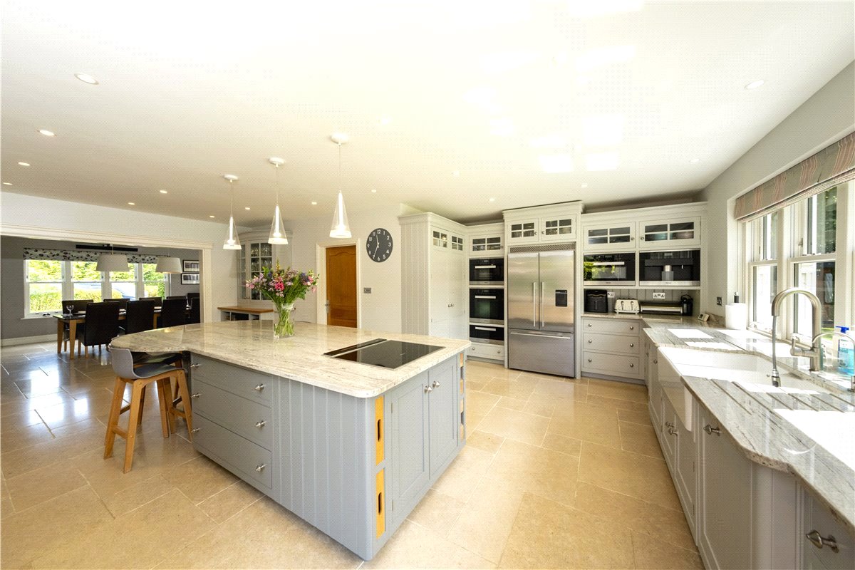 8 bedroom House, Milton Lilbourne, Pewsey, SN9 - Available, Image 3