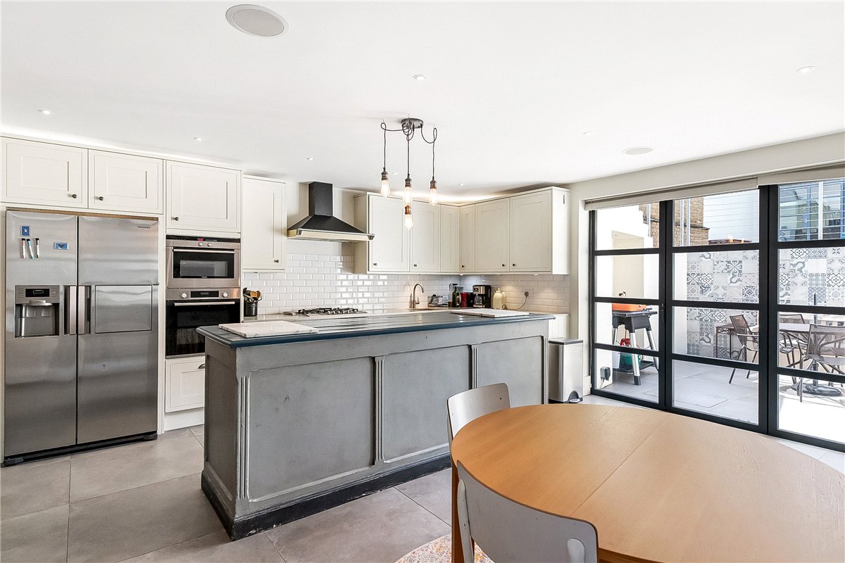 5 bedroom House, Wiseton Road, London, SW17 - Available, Image 4