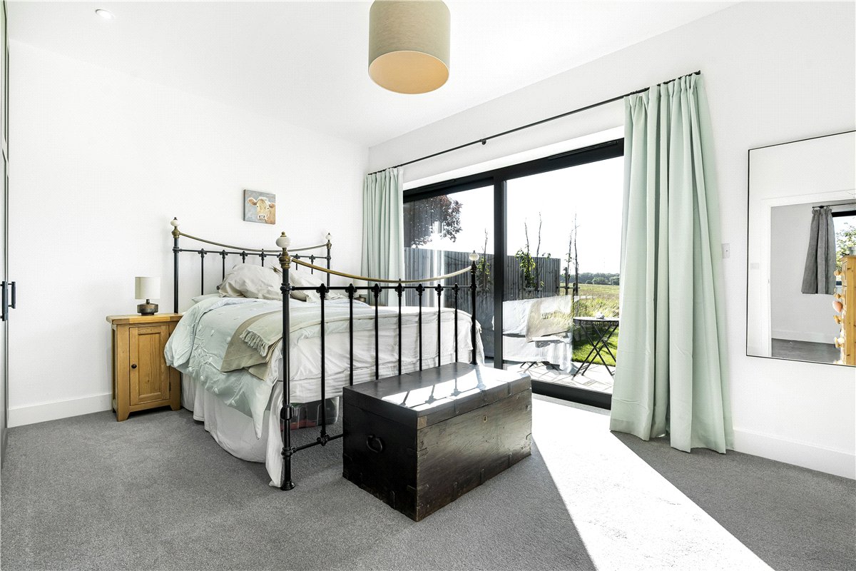 3 bedroom Barn Conversion, Rectory Road, Great Haseley, OX44 - Available, Image 13