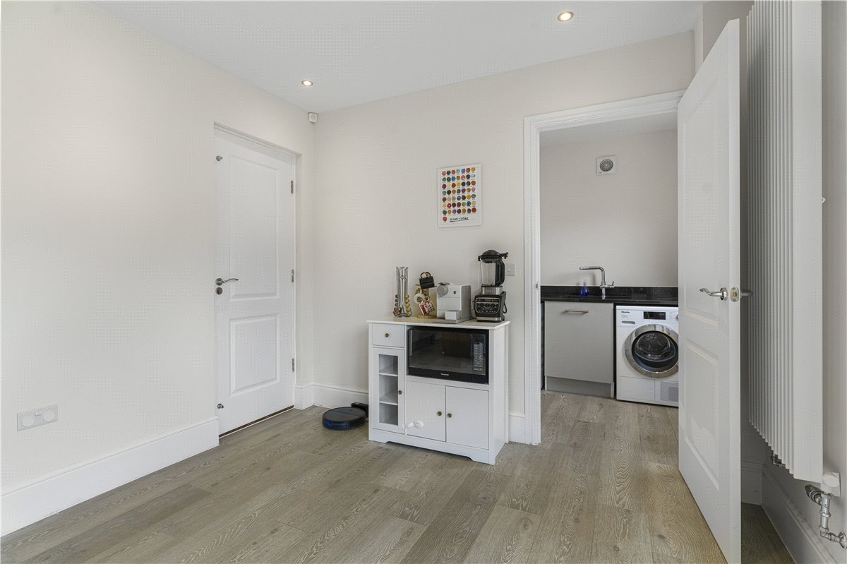 3 bedroom House, Curmore, Radley, OX14 - Available, Image 3