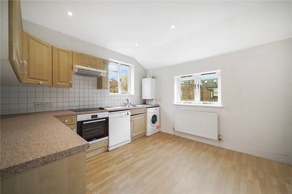 2 bedroom Maisonette, Edenvale Street, London, SW6 - Available, Image 9