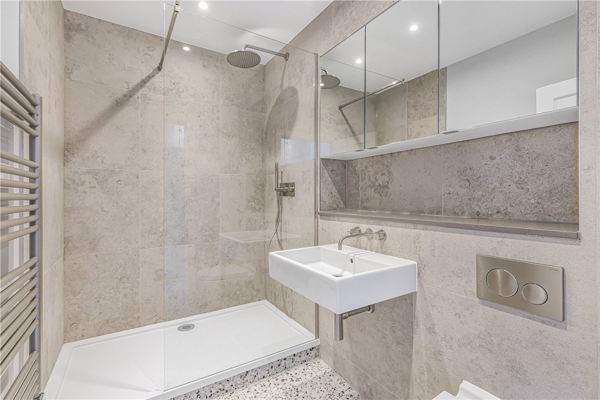 2 bedroom Flat, Wimpole Street, Marylebone, W1G - Available, Image 7