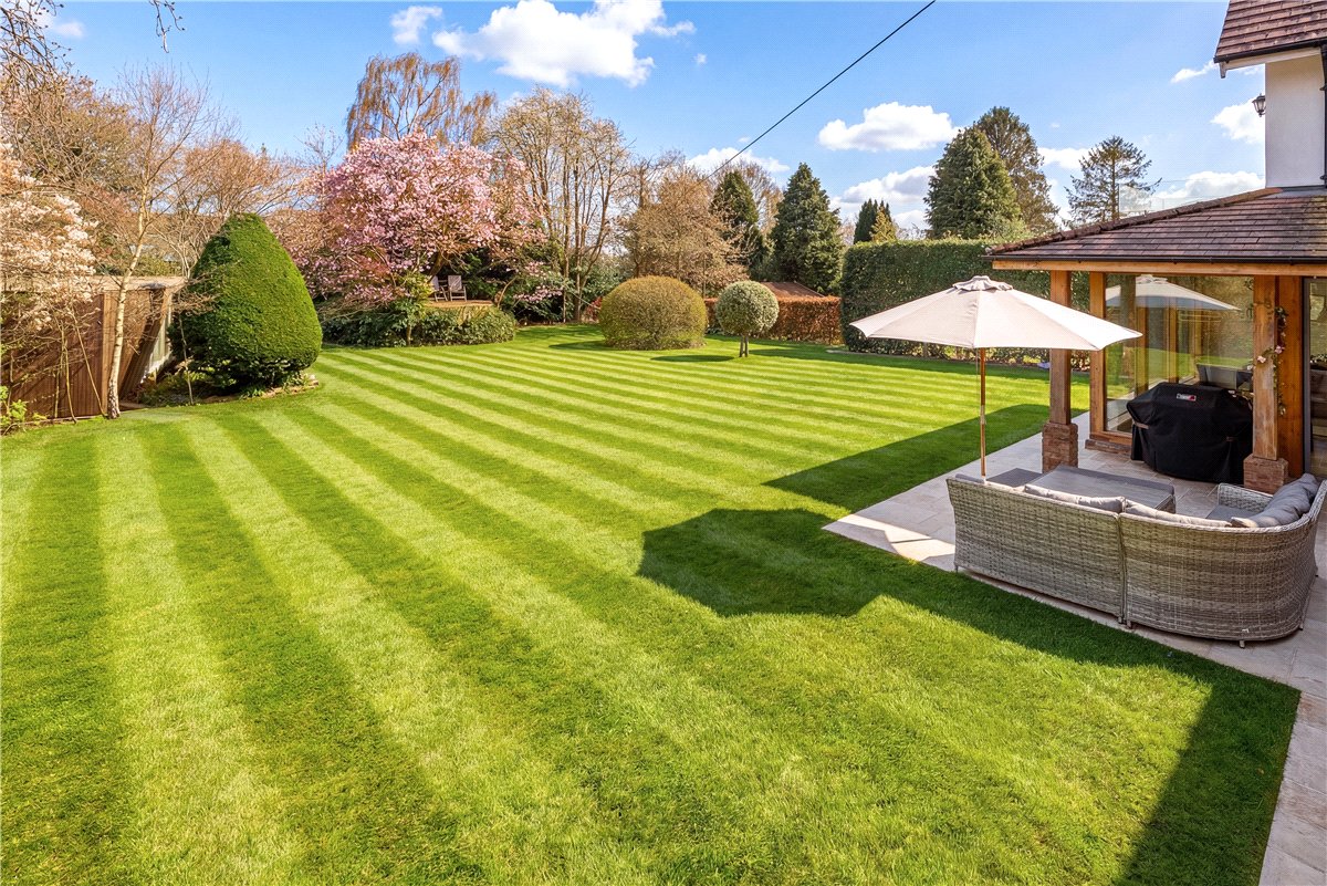 6 bedroom House, Top Lane, Copmanthorpe, YO23 - Available, Image 6