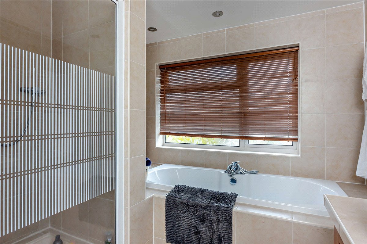 3 bedroom House, Charter Road, Newbury, RG14 - Sold, Image 10