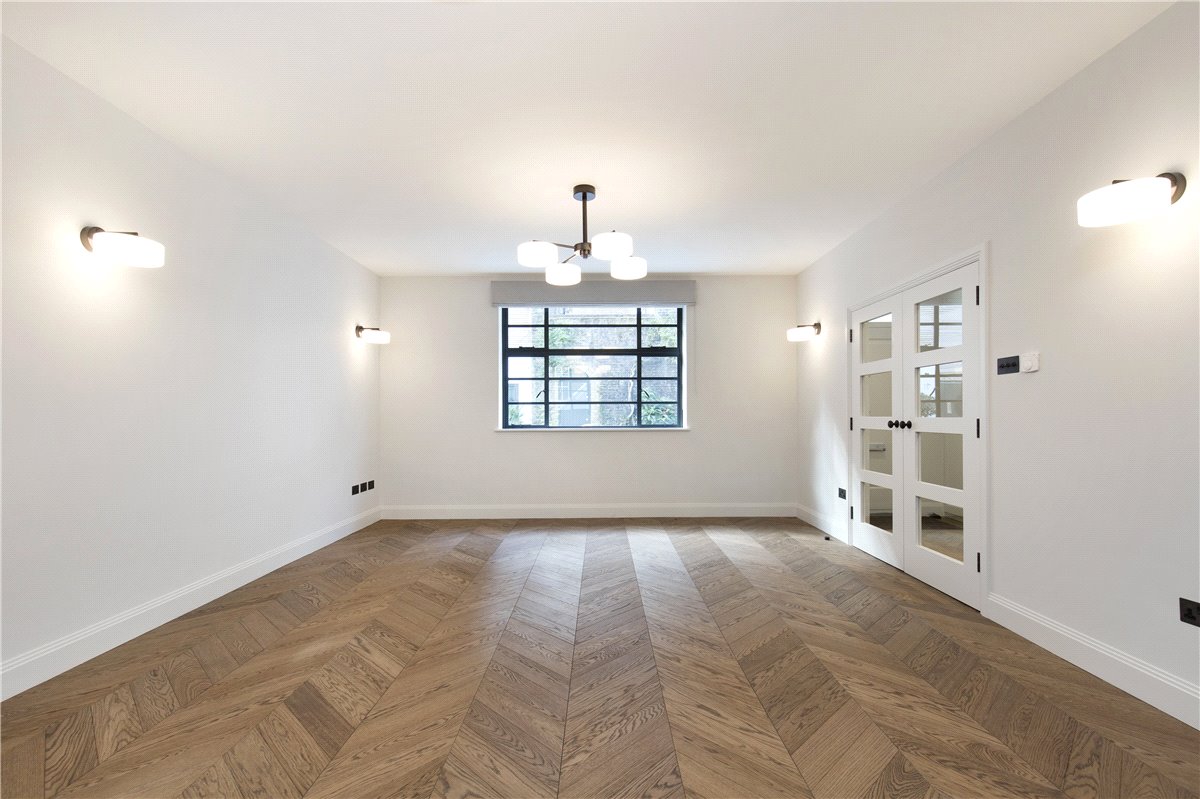 2 bedroom Flat, Gloucester Place Mews, Marylebone, W1U - Let Agreed, Image 1
