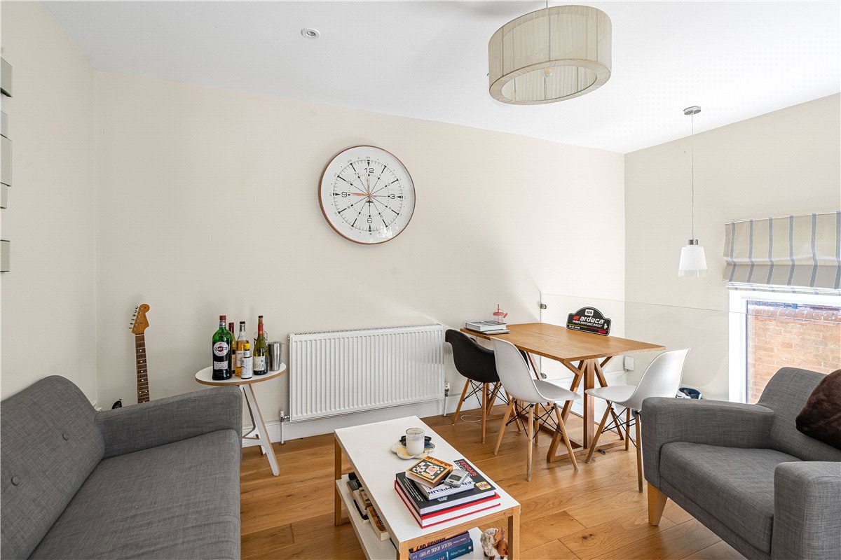 1 bedroom Flat, Walton Crescent, Oxford, OX1 - , Image 3