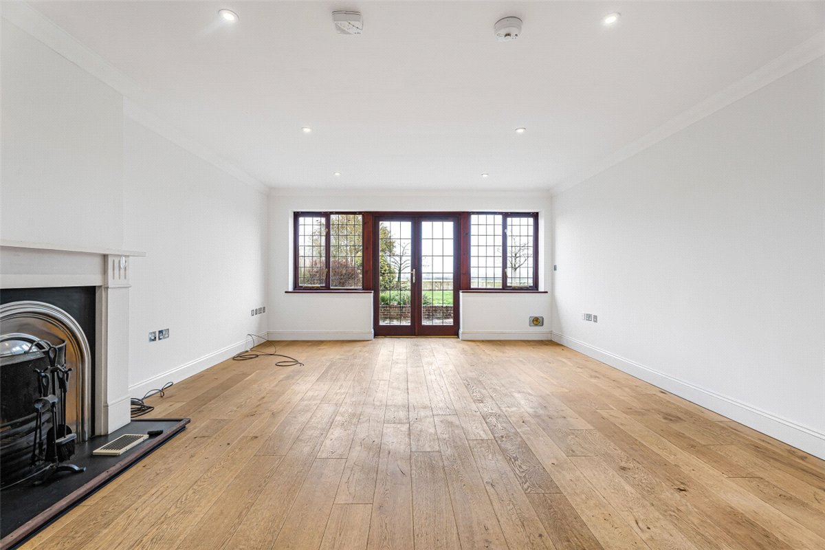 4 bedroom Residential, Nash Lee Lane, Wendover, HP22 - Available, Image 8