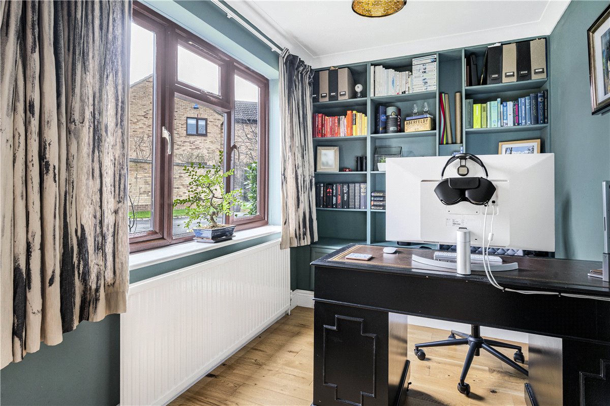4 bedroom House, Gardiner Close, Abingdon, OX14 - Sold, Image 7