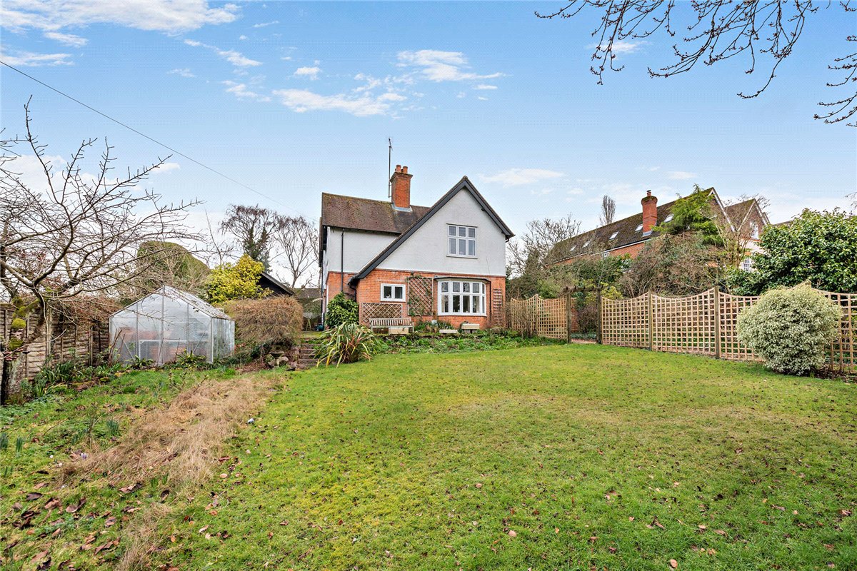 5 bedroom House, Andover Road, Newbury, RG14 - Available, Image 20
