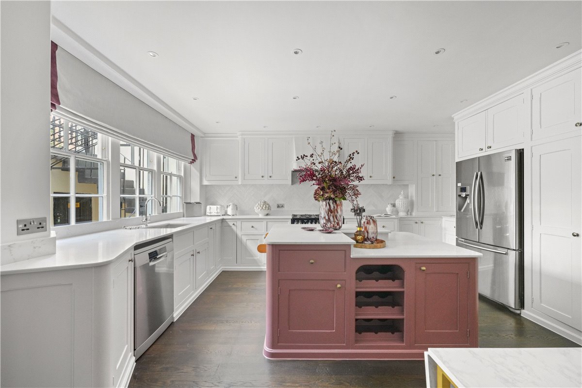 6 bedroom House, Ennismore Gardens, Knightsbridge, SW7 - Available, Image 38