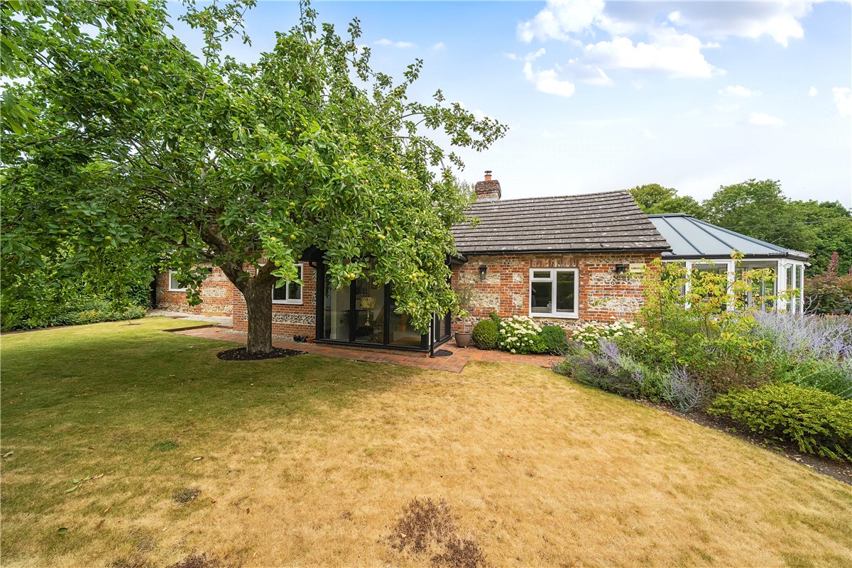 2 bedroom House, Chute Forest, Andover, SP11 - Available, Image 2