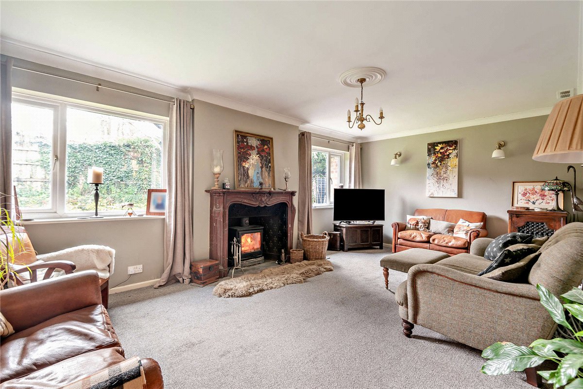 4 bedroom House, Broadlayings, Woolton Hill, RG20 - Sold, Image 15
