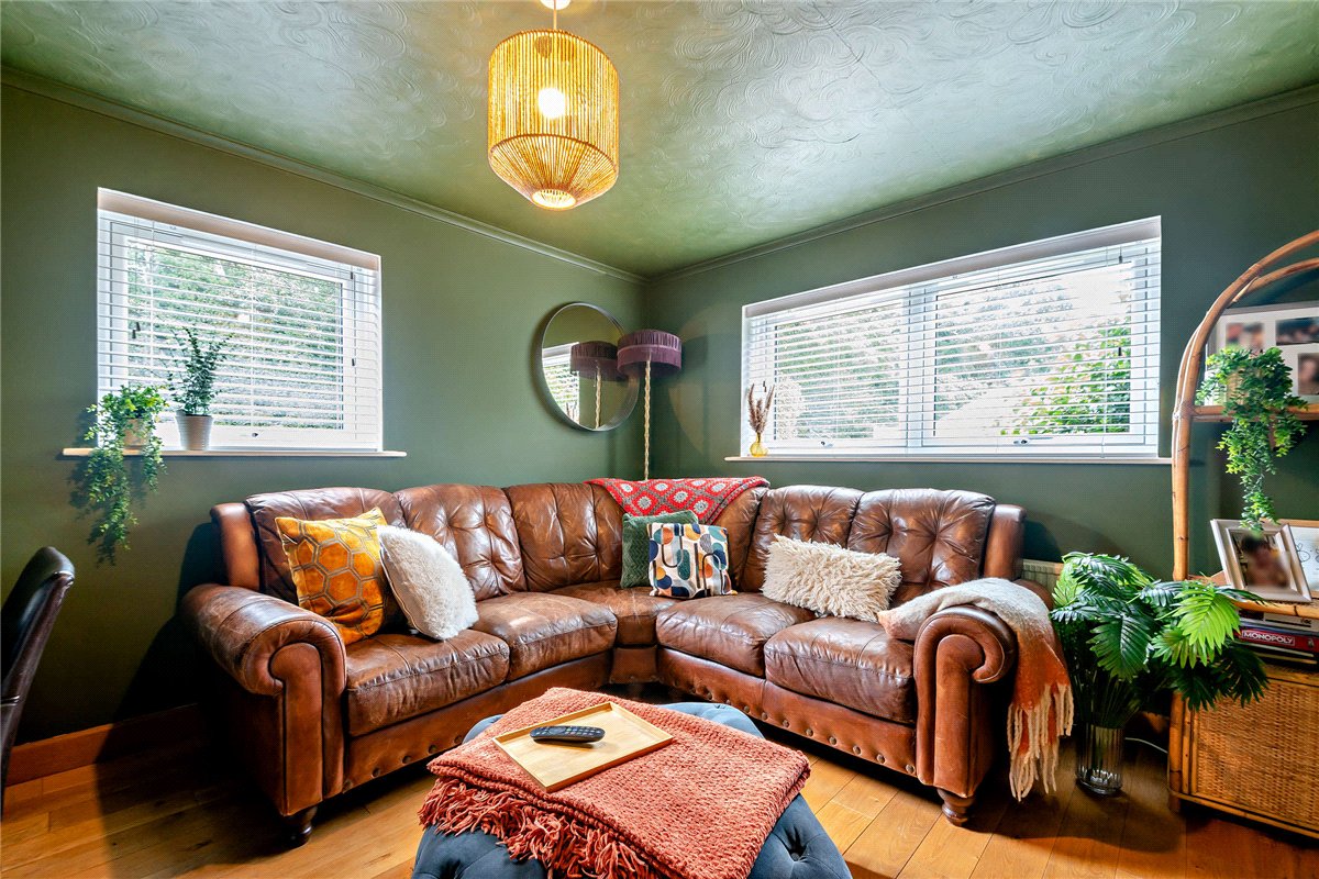 5 bedroom House, Kendrick Road, Newbury, RG14 - Available, Image 13
