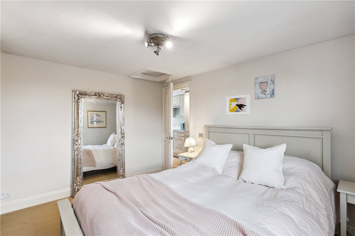 2 bedroom Flat, Geraldine Road, London, SW18 - Sold, Image 12