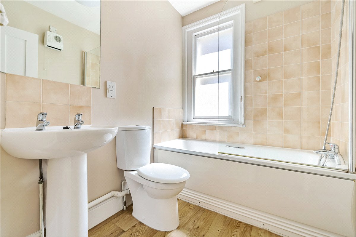 1 bedroom Flat, Westgate Street, Bath, BA1 - Available, Image 1