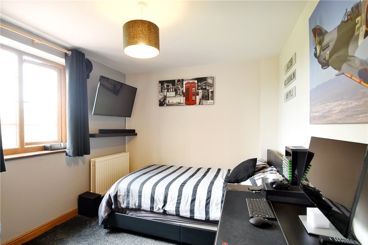 6 bedroom House, Swaleside Grange, Green End, YO7 - , Image 4