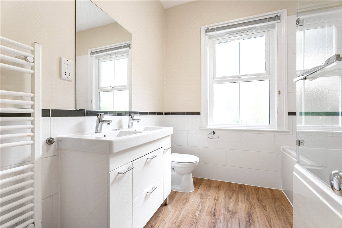 2 bedroom Flat, Walton Crescent, Oxford, OX1 - Available, Image 9