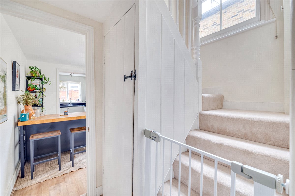 2 bedroom Cottage, Thorne Street, London, SW13 - , Image 12