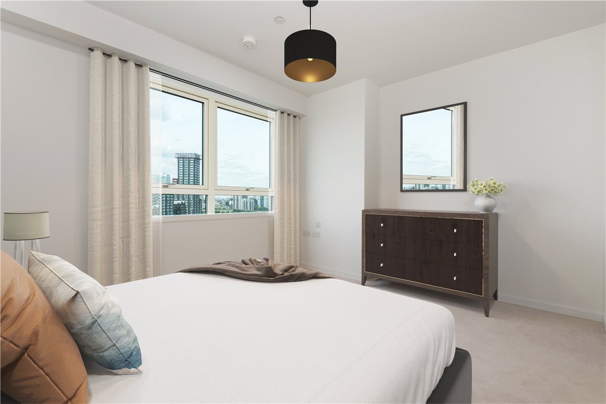 2 bedroom Flat, Heartwell Avenue, London, E16 - Let Agreed, Image 3