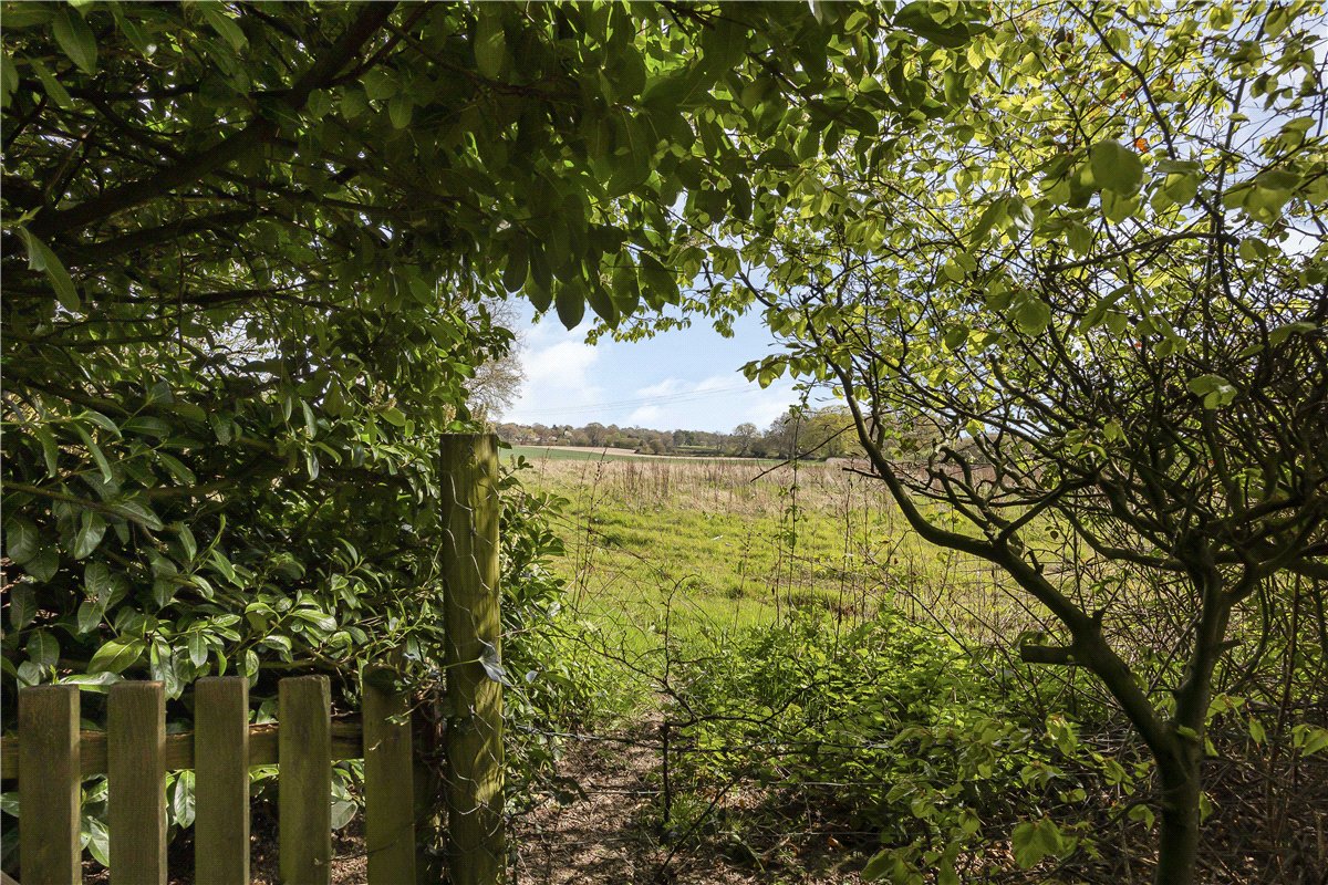 4 bedroom House, Potter Row, Great Missenden, HP16 - Available, Image 13