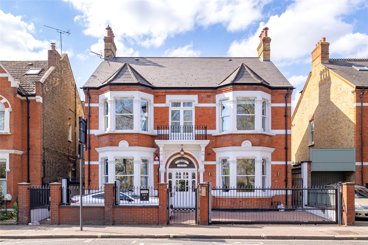 5 bedroom House, Fulham Palace Road, Fulham, SW6 - Available, Image 19