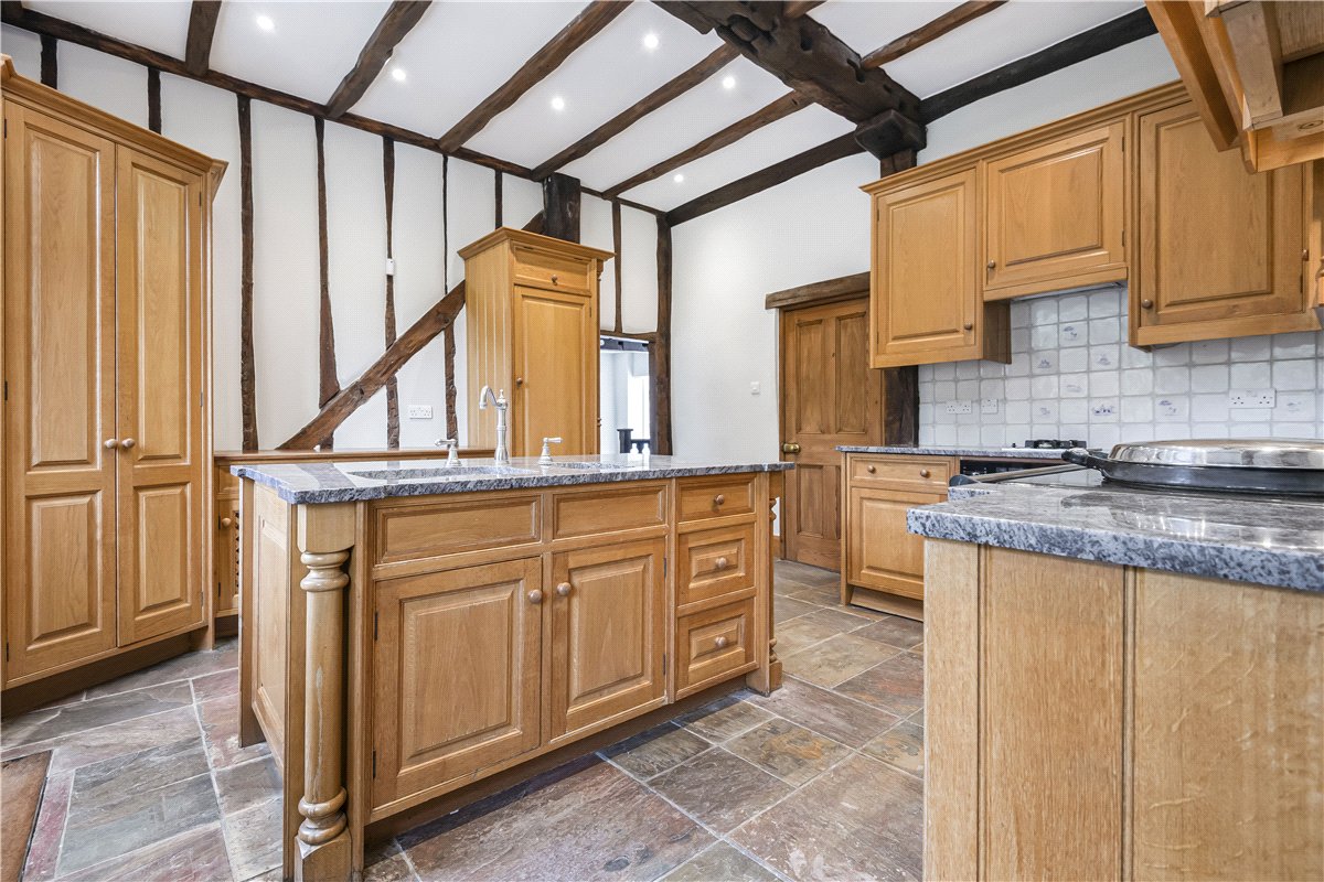 7 bedroom House, Breakspear Road South, Ickenham, UB10 - Available, Image 6
