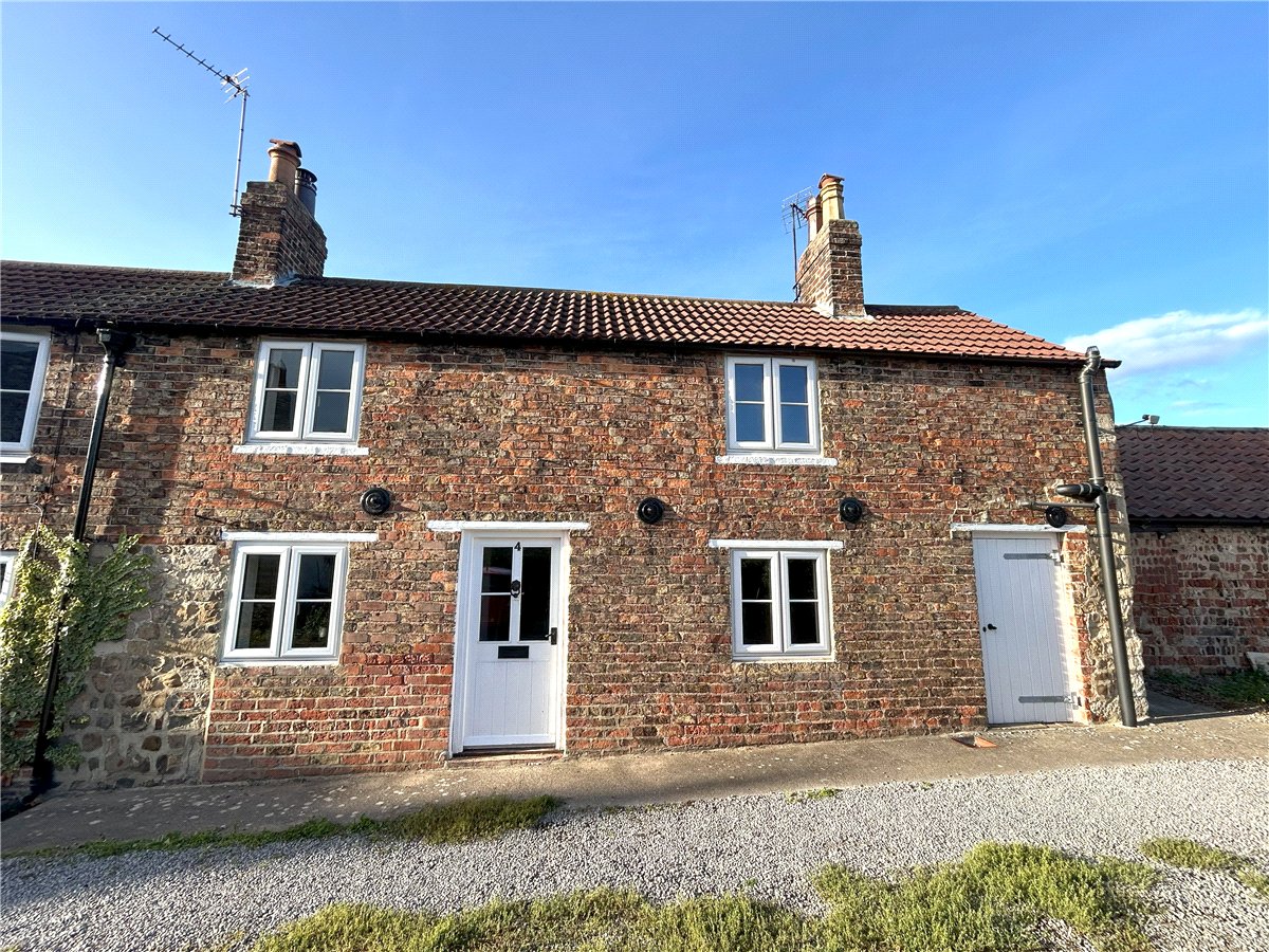 2 bedroom Cottage, Ripon, North Yorkshire, HG4 - 