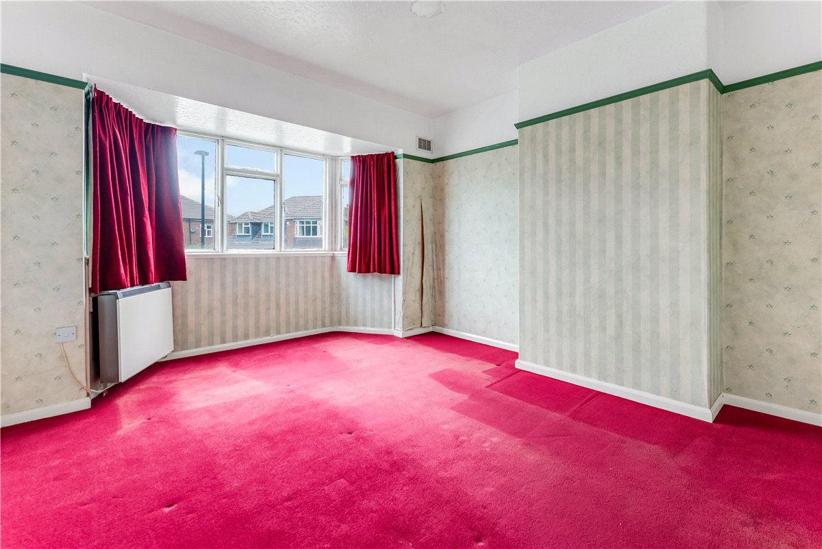 3 bedroom House, Howard Drive, York, YO30 - Sold, Image 2