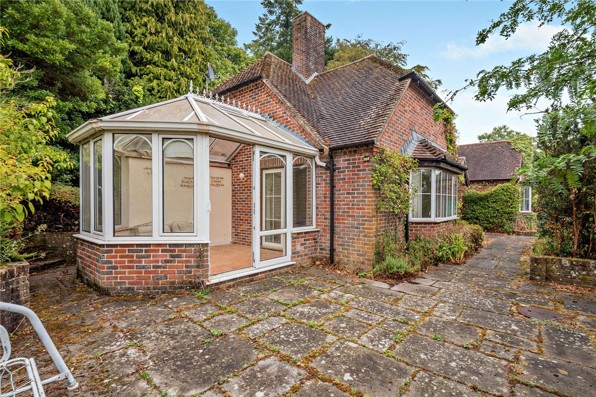3 bedroom House, Wash Water, Newbury, RG20 - Available, Image 17