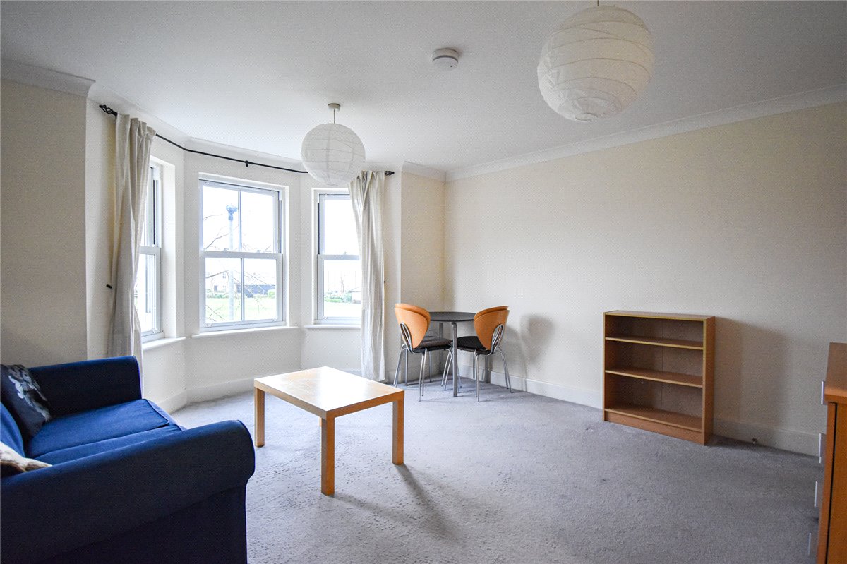 1 bedroom Flat, St Matthews Gardens, Cambridge, CB1 - Let Agreed, Image 2