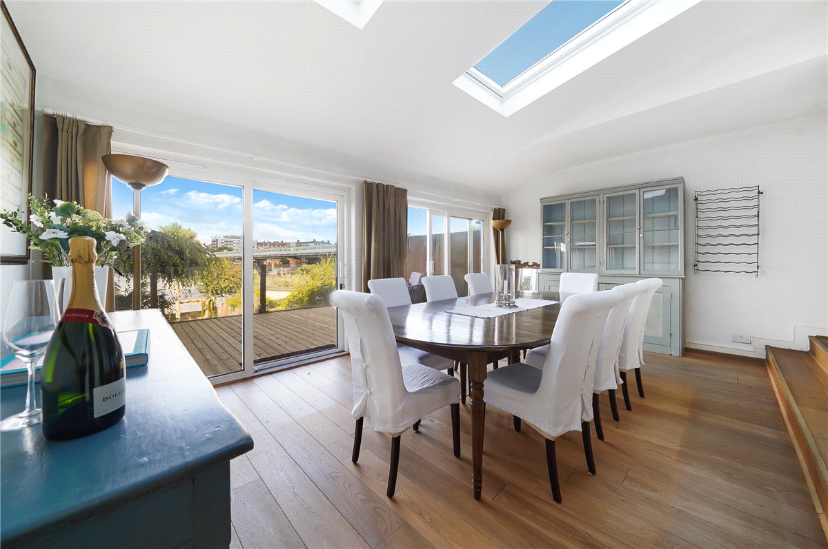 2 bedroom Maisonette, Deodar Road, London, SW15 - Available, Image 8